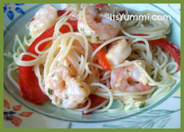 Garlicky Lemon and Pepper Shrimp | It's Yummilicious