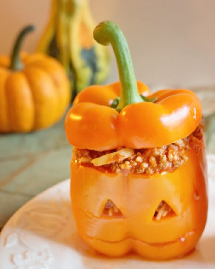 Healthy Halloween Stuffed Peppers Jack O Lanterns | Its Yummi