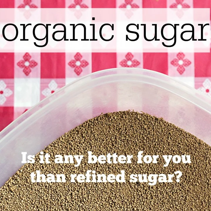 Organic Sugar vs Refined Sugar - Is one better than the other? Get the facts at ItsYummi.com